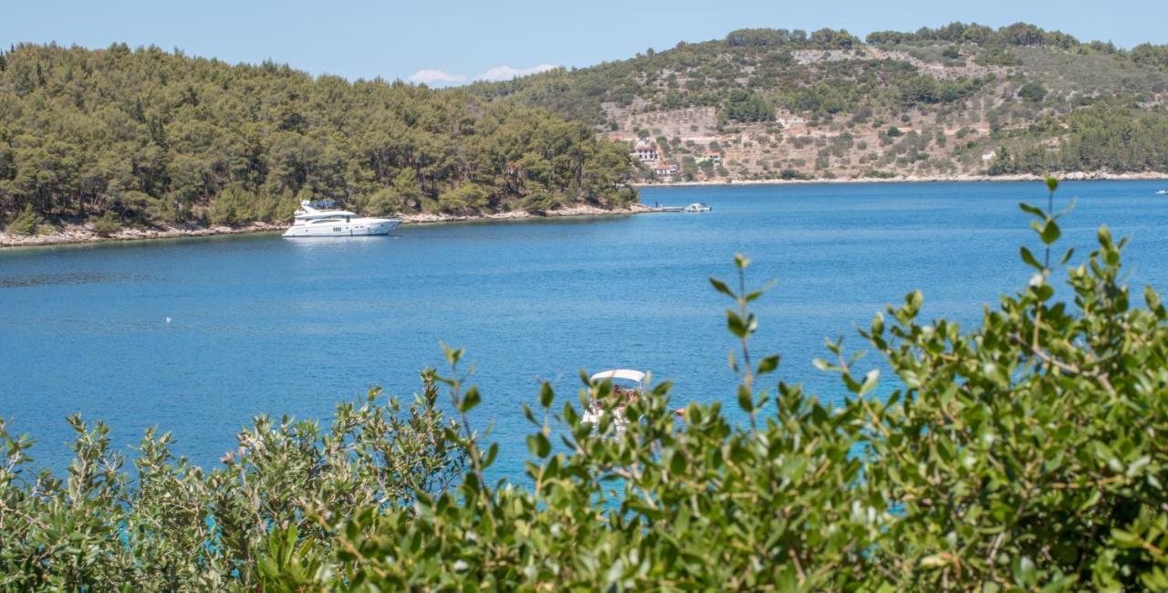 Holiday Home Sunny Side Vela Luka Eksteriør billede