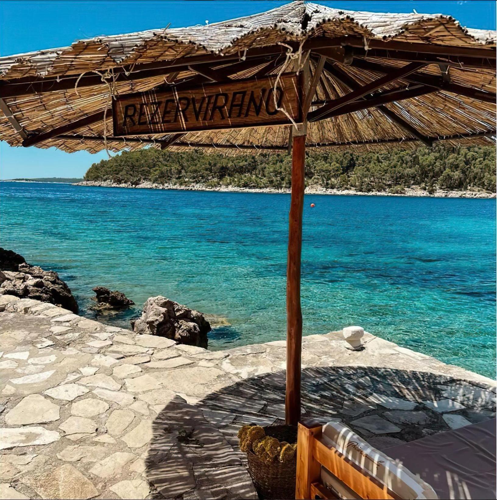 Holiday Home Sunny Side Vela Luka Eksteriør billede
